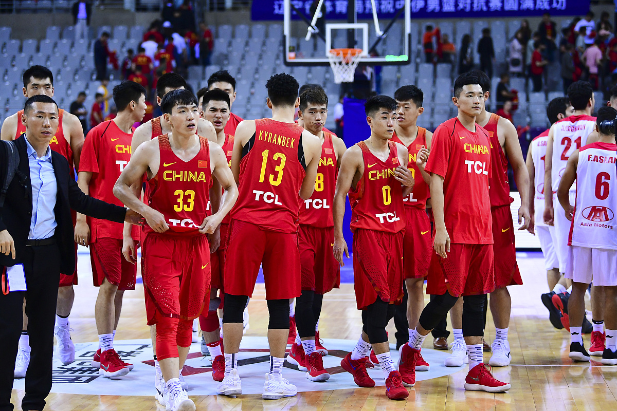 乐动体育登录-球场风云再起，篮球比赛精彩纷呈